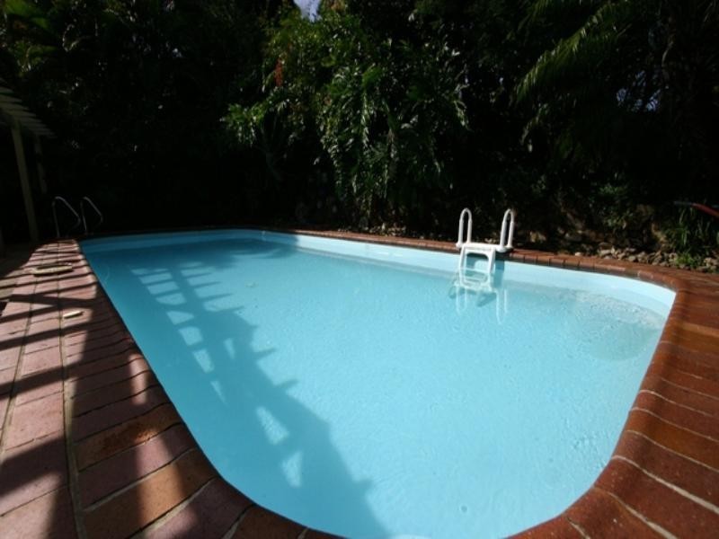 7 Pine Tree Drive, Cooroy QLD 4563