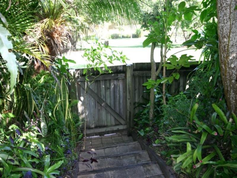 7 Pine Tree Drive, Cooroy QLD 4563