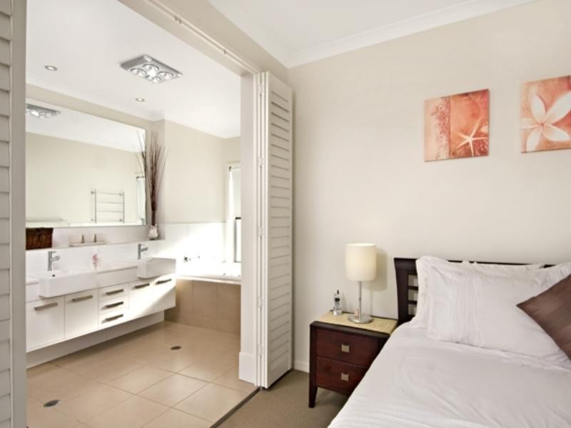 10 Aspera Place, Noosaville QLD 4566