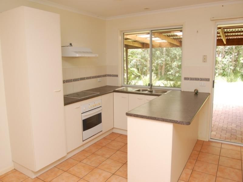 1 Parkdale Avenue, Doonan QLD 4562