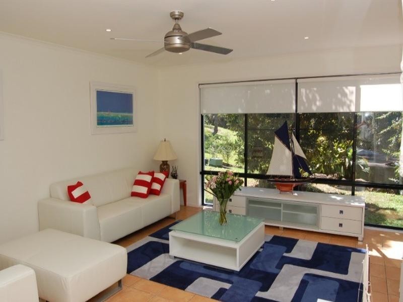 8 Noomar Drive, Doonan QLD 4562