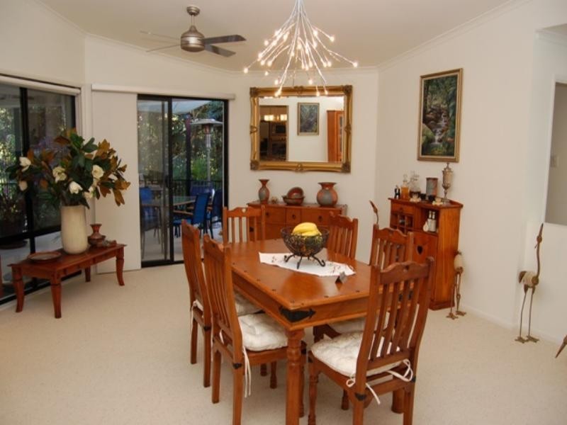 8 Noomar Drive, Doonan QLD 4562