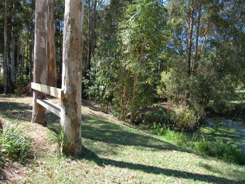 8 Noomar Drive, Doonan QLD 4562