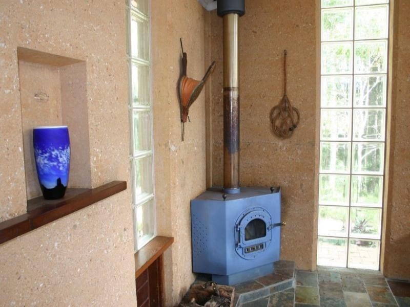 77 King Parrot Lane, Cooroy QLD 4563