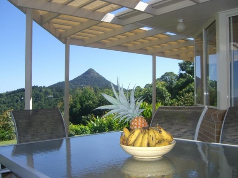 10 Mount Eerwah Vista Drive, Doonan QLD 4562
