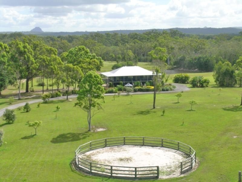 11 Jirrima Crescent, Cooroibah QLD 4565