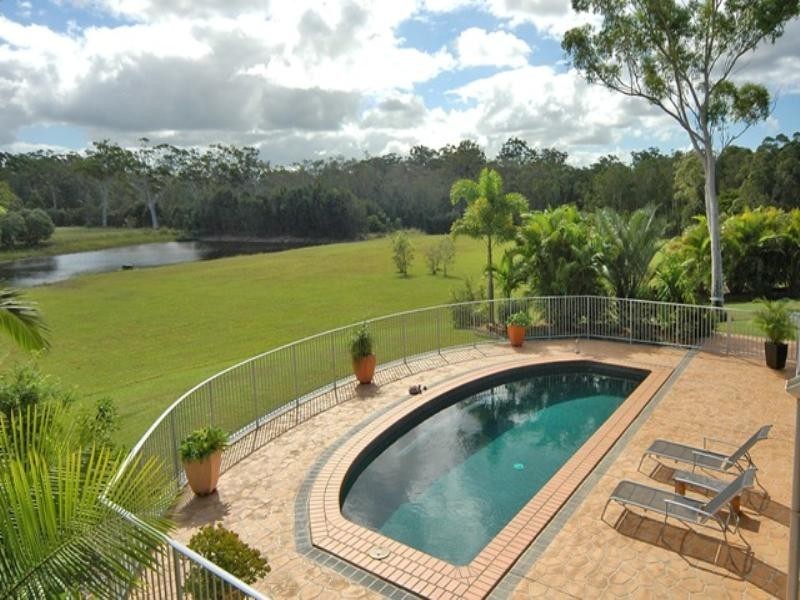 11 Jirrima Crescent, Cooroibah QLD 4565