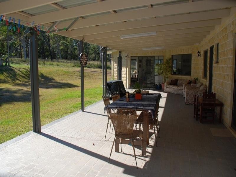 27 Charlotte Drive, Weyba Downs QLD 4562