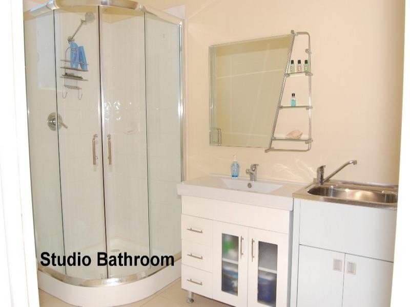 27 Charlotte Drive, Weyba Downs QLD 4562