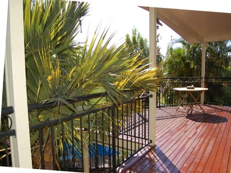 18 Taine Street, Noosaville QLD 4566