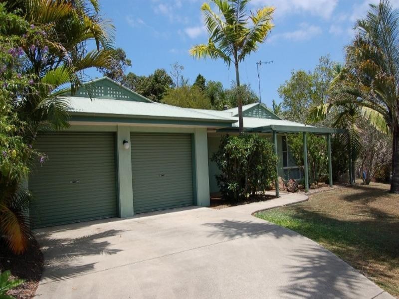 21 Lake Entrance Boulavard, Noosaville QLD 4566