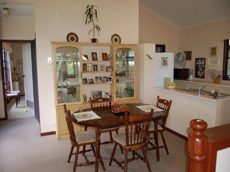 12 Smiths Road, Tinbeerwah QLD 4563