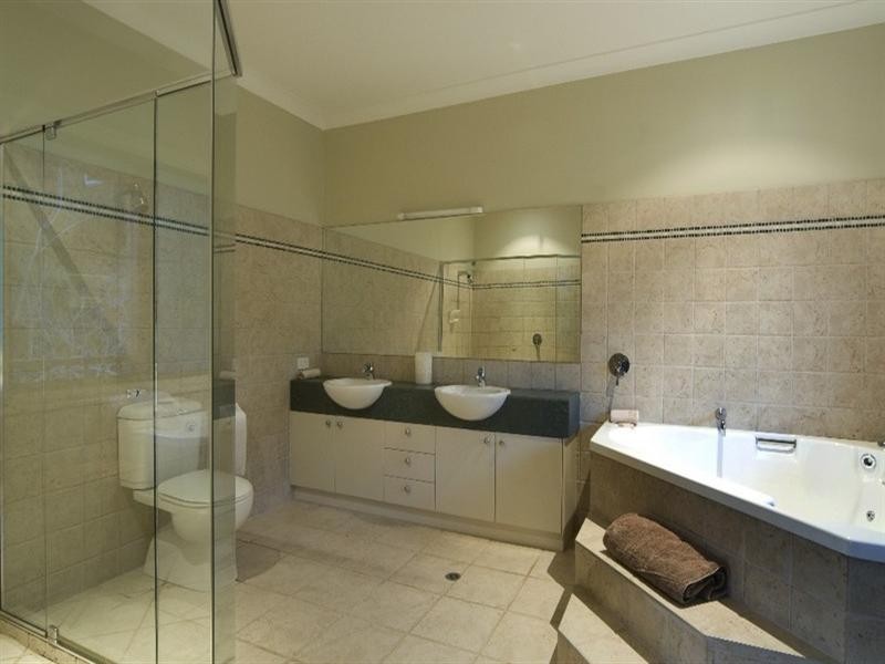 82 Valley Drive, Doonan QLD 4562
