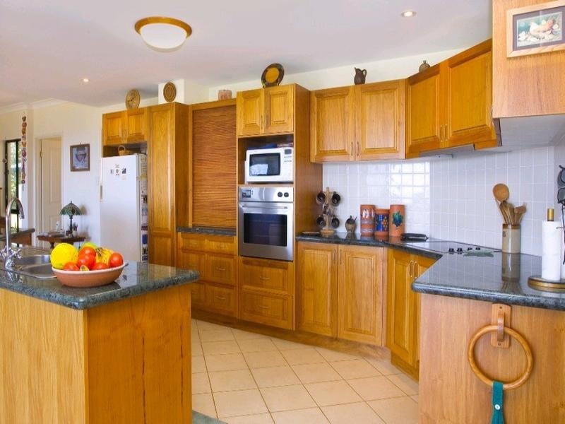 191 Sunrise Road, Tinbeerwah QLD 4563