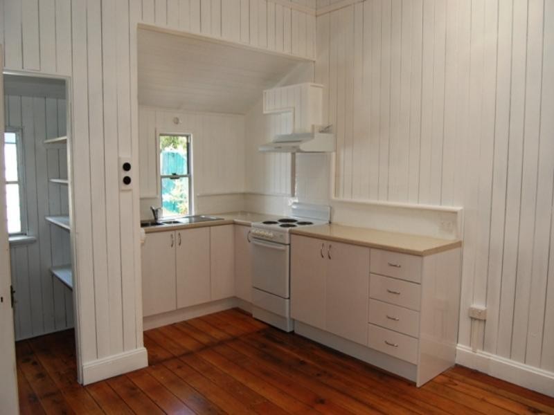 21 Wattle Street, Cooroy QLD 4563