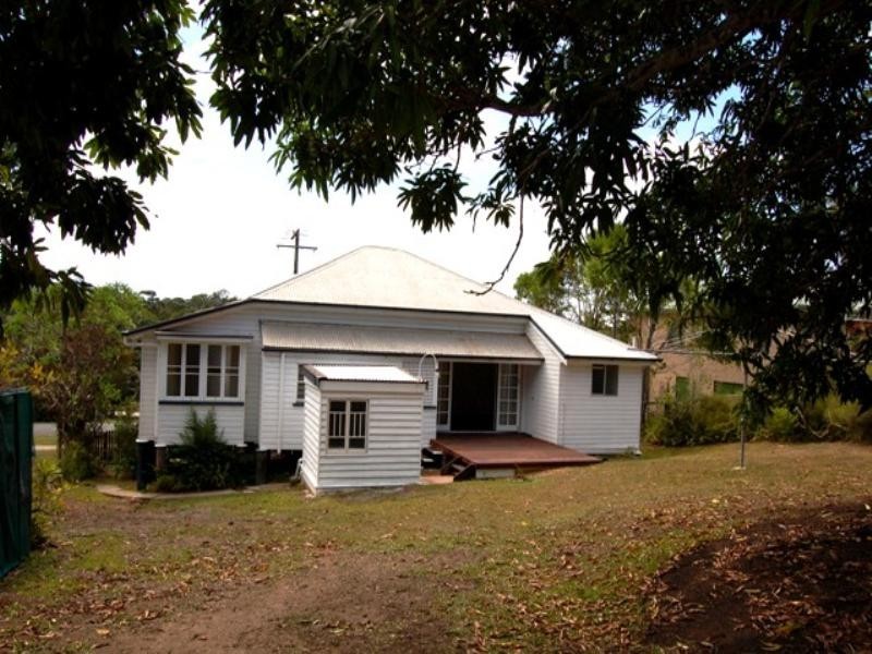 21 Wattle Street, Cooroy QLD 4563