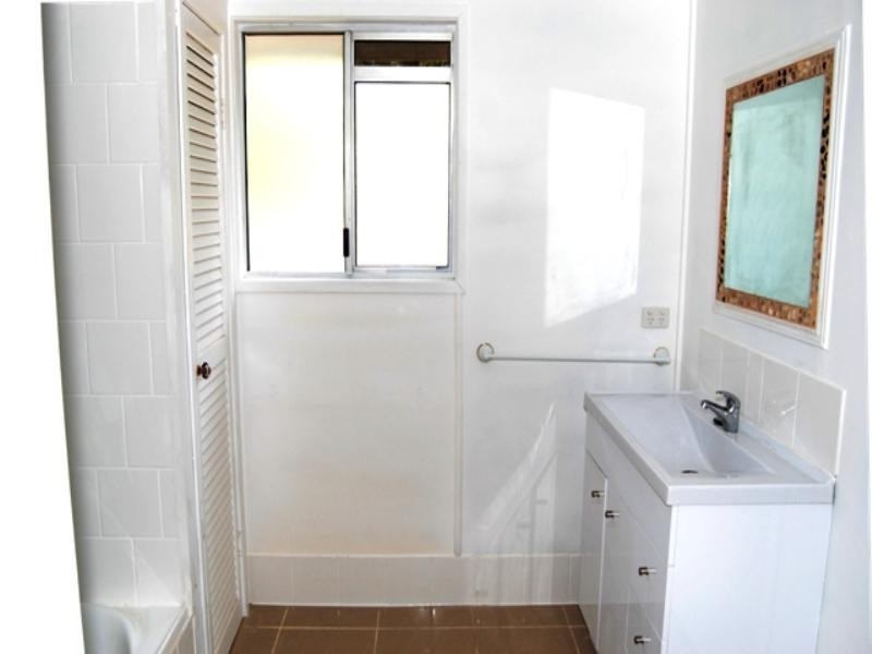 21 Wattle Street, Cooroy QLD 4563