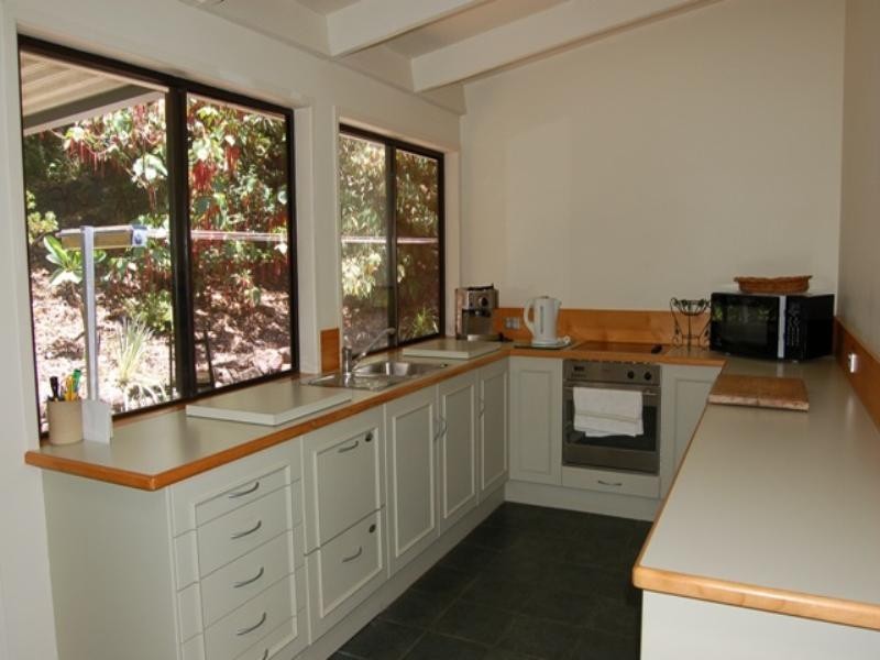 3 Bond Court, Doonan QLD 4562