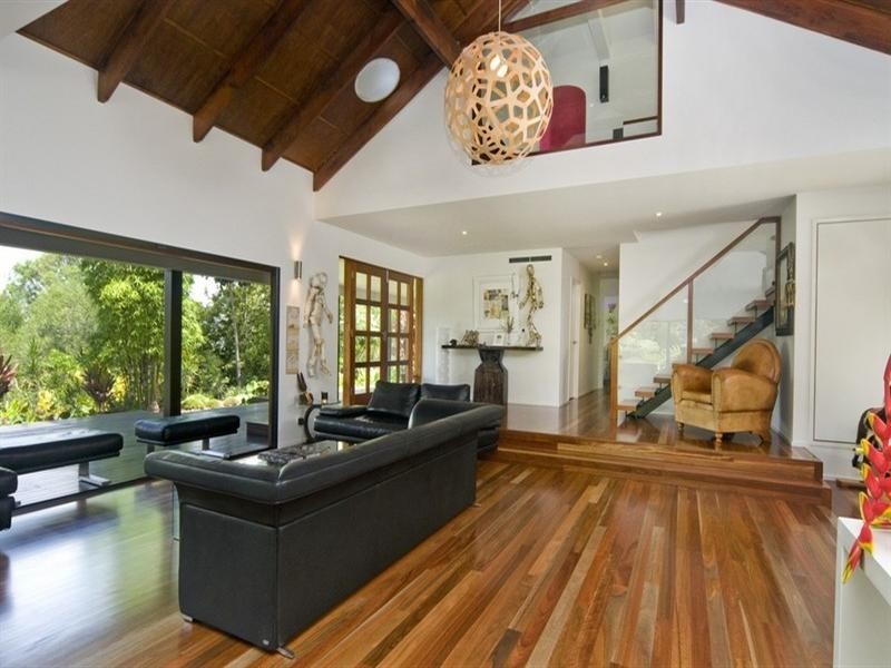 7 Smiths Road, Tinbeerwah QLD 4563