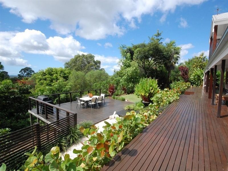 7 Smiths Road, Tinbeerwah QLD 4563