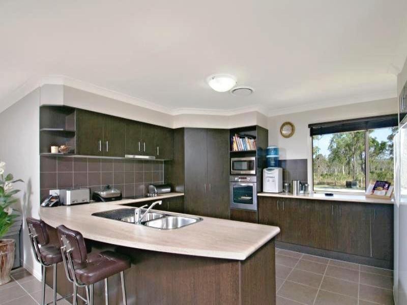 14 Creambox Court, Cooroibah QLD 4565