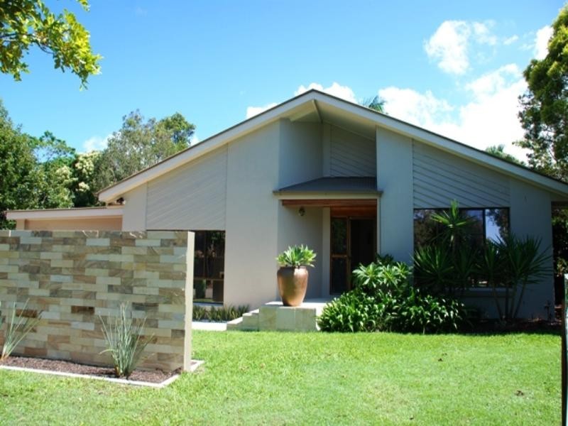 24 Outlook Drive, Tewantin QLD 4565
