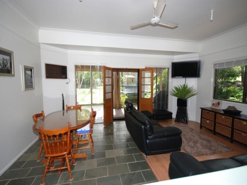 9-11 Mallee Close, Doonan QLD 4562