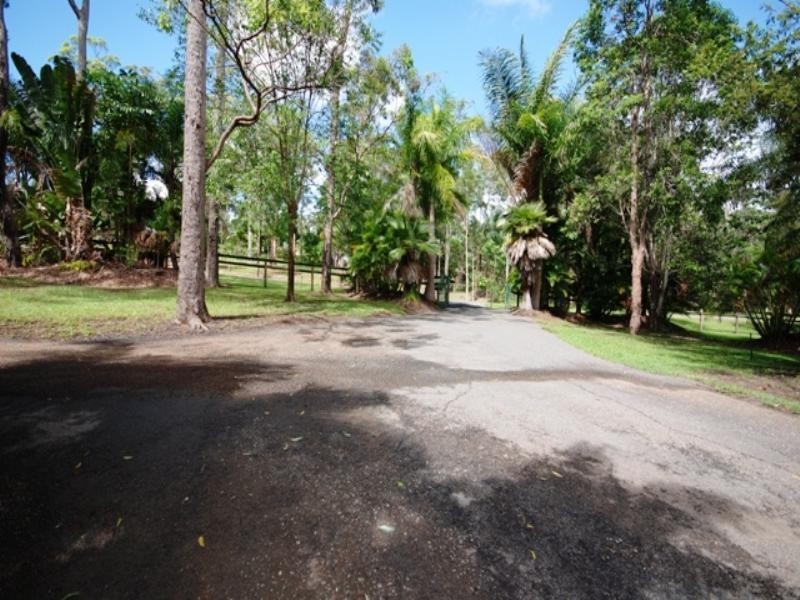 9-11 Mallee Close, Doonan QLD 4562