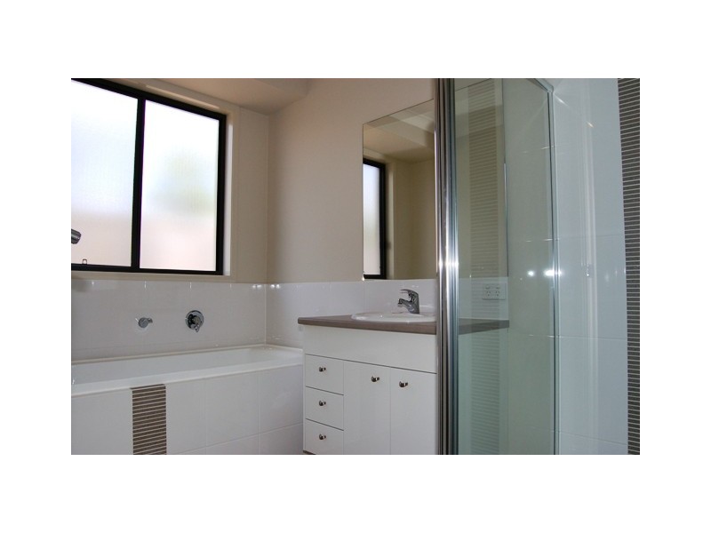 12 Burrell Avenue, Eumundi QLD 4562