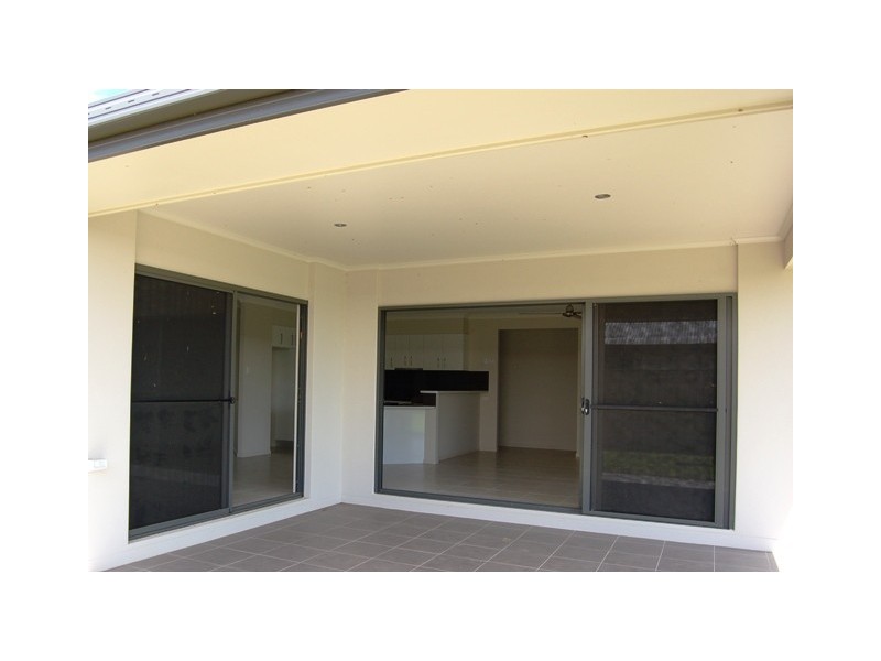 12 Burrell Avenue, Eumundi QLD 4562