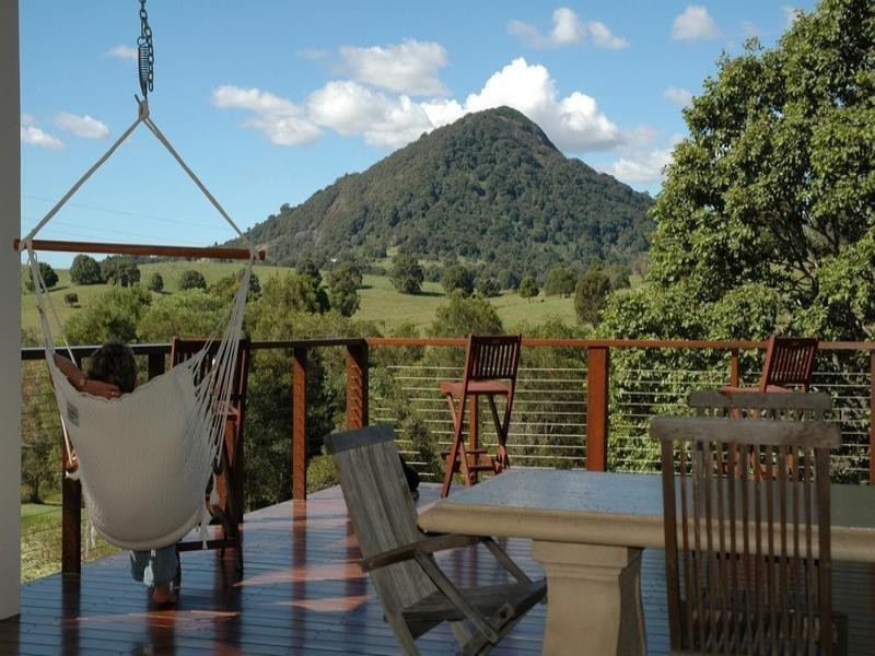 11 Martins Road, Cooroy QLD 4563
