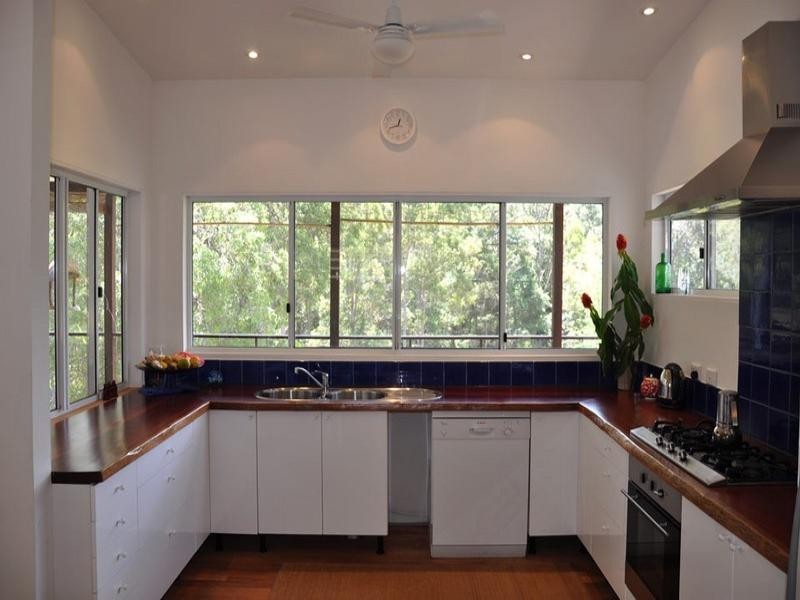 10 Lily Court, Doonan QLD 4562