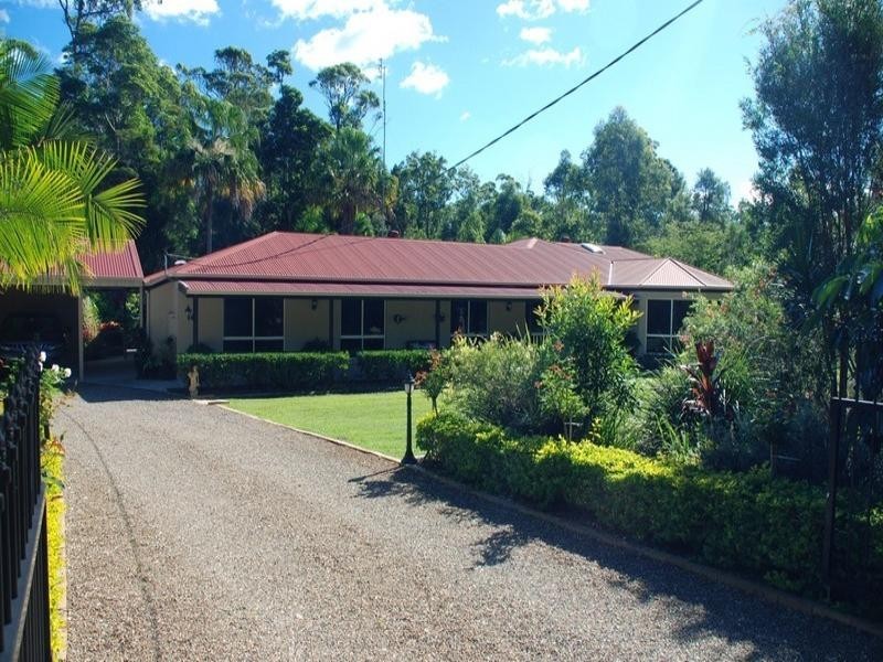 3 Vines Court, Tinbeerwah QLD 4563