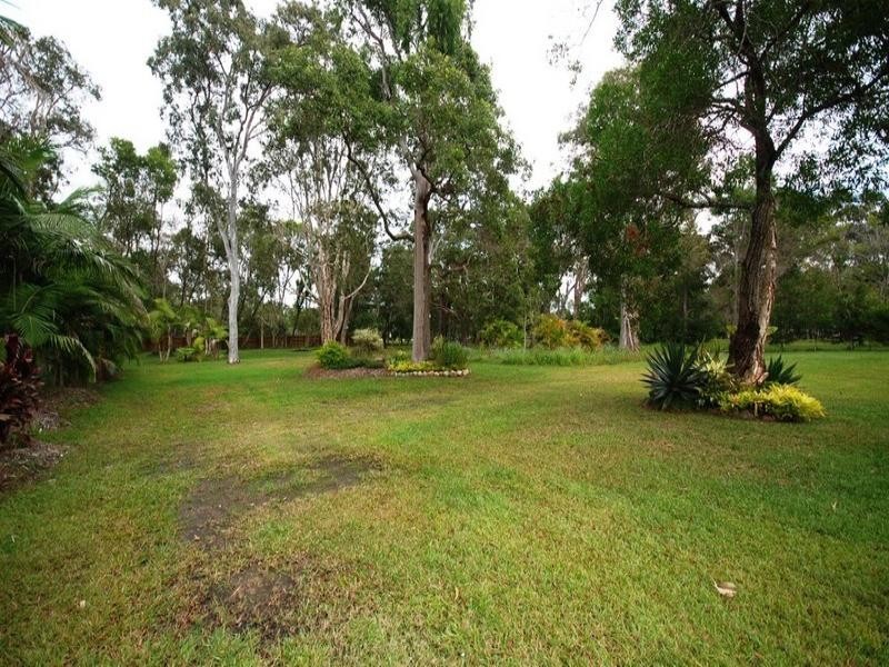 10 Charlotte Drive, Weyba Downs QLD 4562