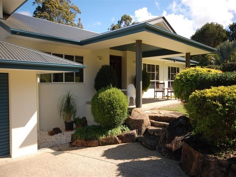 6 Wilkes Court, Tinbeerwah QLD 4563