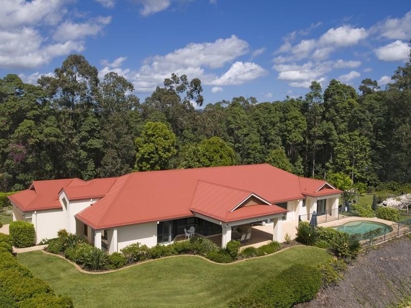 8 Panavista Court, Doonan QLD 4562