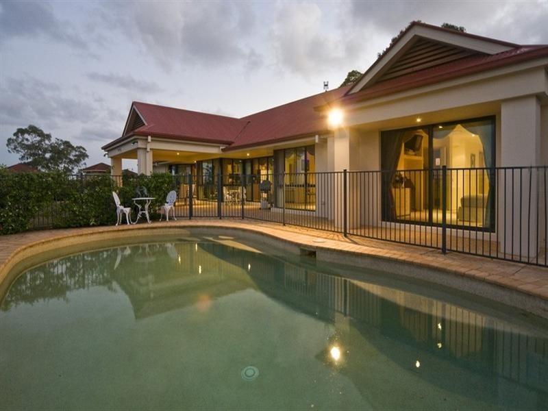 8 Panavista Court, Doonan QLD 4562