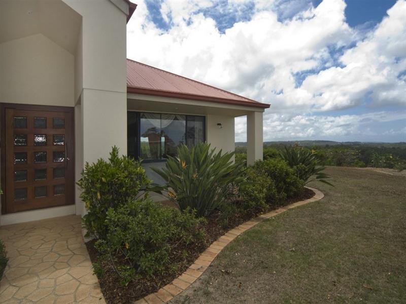 8 Panavista Court, Doonan QLD 4562