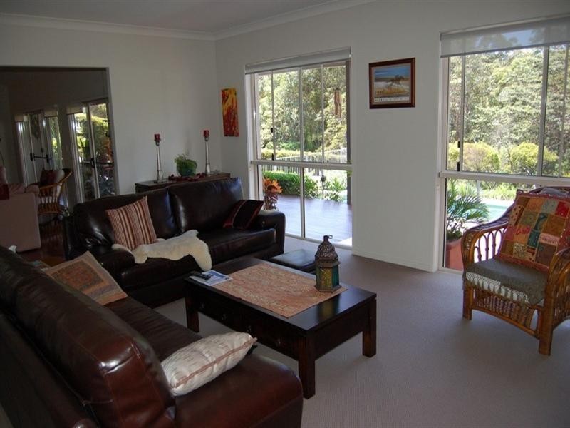 8 Mango Court, Doonan QLD 4562