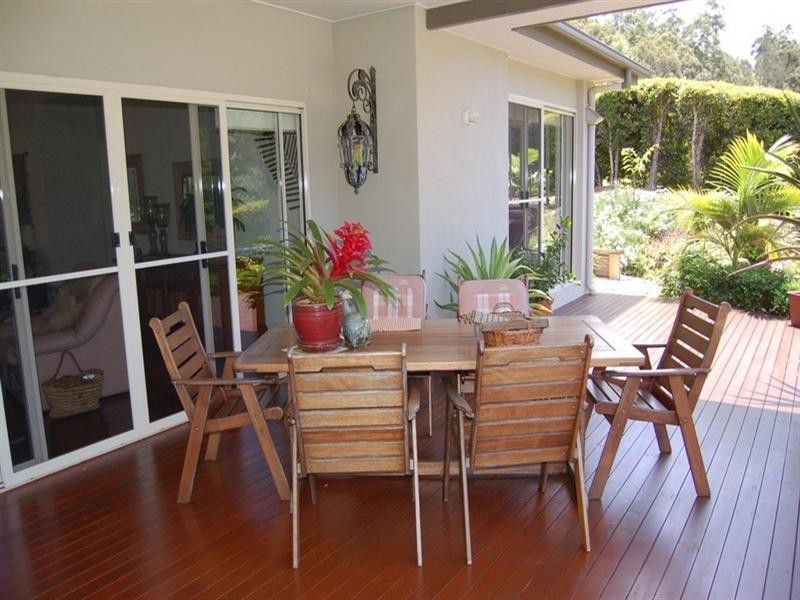 8 Mango Court, Doonan QLD 4562