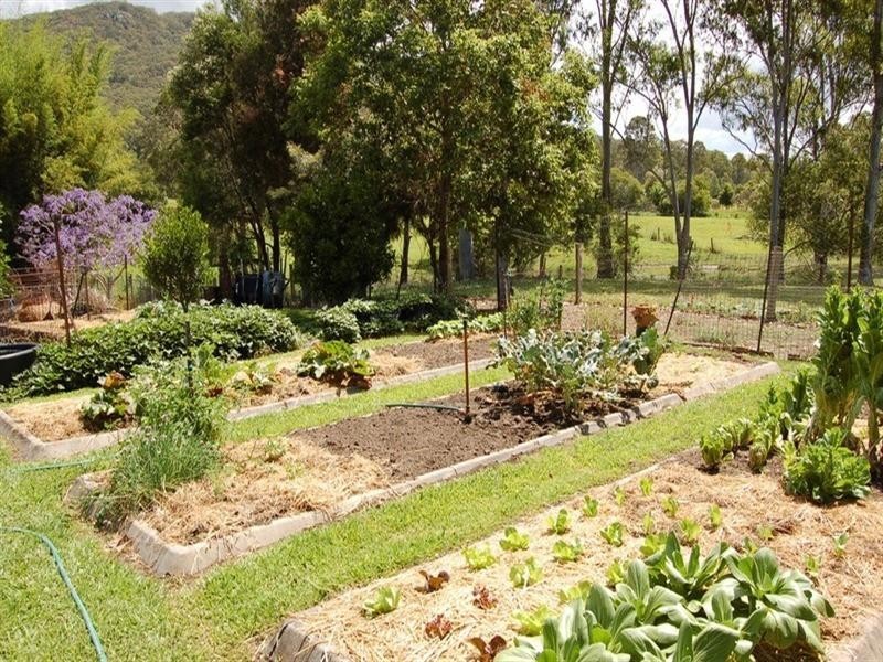 32 Mt Eerwah Road, Eumundi QLD 4562