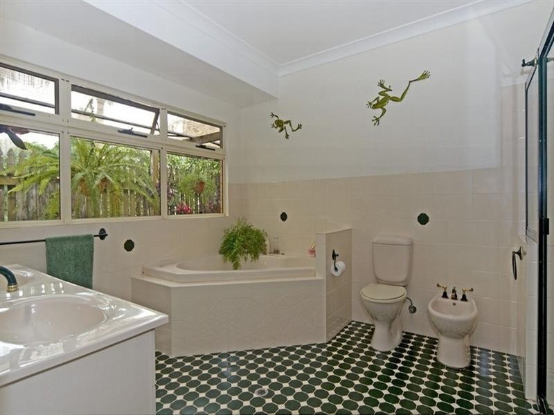 32 Mt Eerwah Road, Eumundi QLD 4562