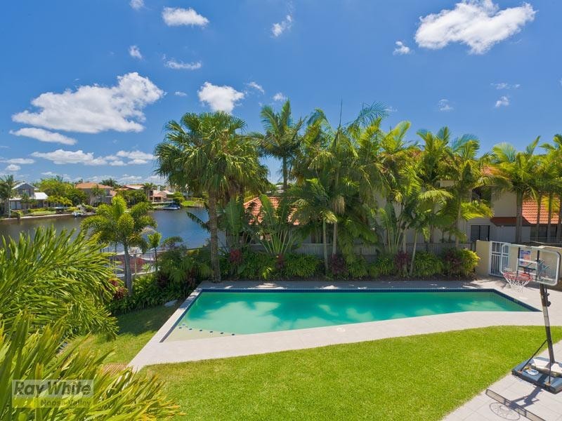 21 Topsails Place, Noosaville QLD 4566