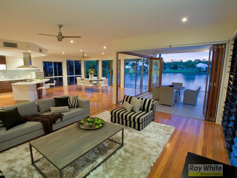 21 Topsails Place, Noosaville QLD 4566