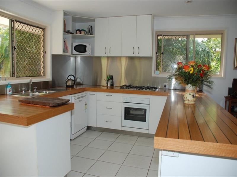 22 Charlotte Drive, Weyba Downs QLD 4562