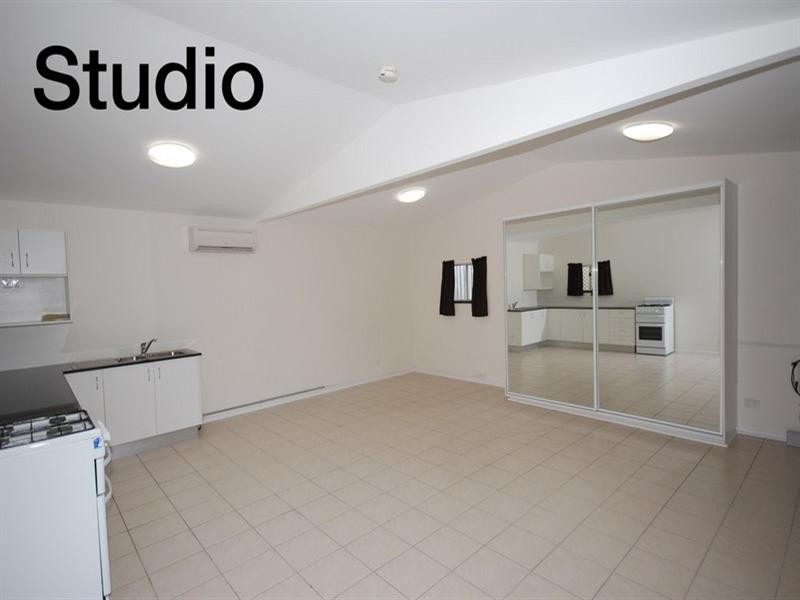 6 Whipbird Place, Doonan QLD 4562