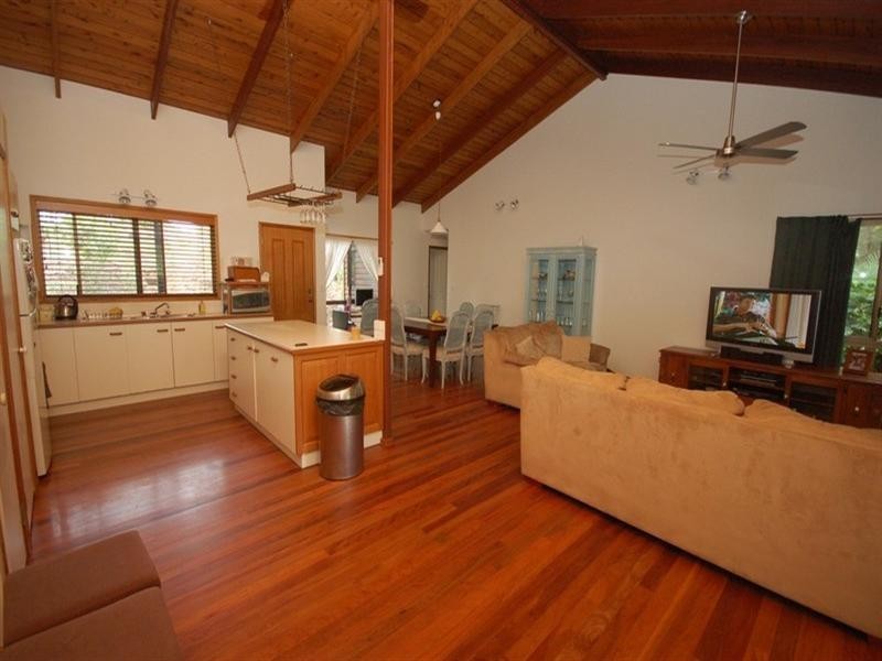 7 Lily Court, Doonan QLD 4562