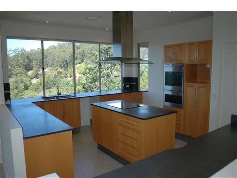 21 Valley Court, Doonan QLD 4562