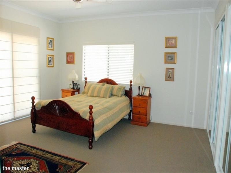 27 Charlotte Drive, Weyba Downs QLD 4562