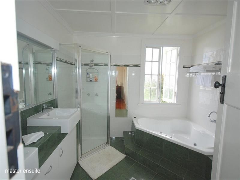 47 Pines Road, Cooroy QLD 4563